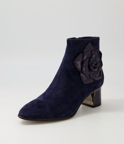 JHETT DJ NAVY SUEDE PATENT