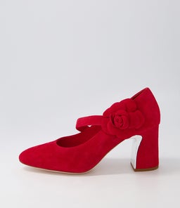 KARI DJ RED SUEDE