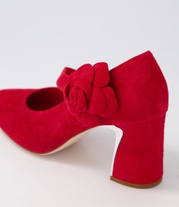 KARI DJ RED SUEDE