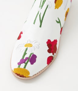 ARLYNEZ DJ WHITE MULTI PATENT LEATHER