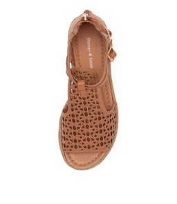 ACCRA DJ DK TAN LEATHER