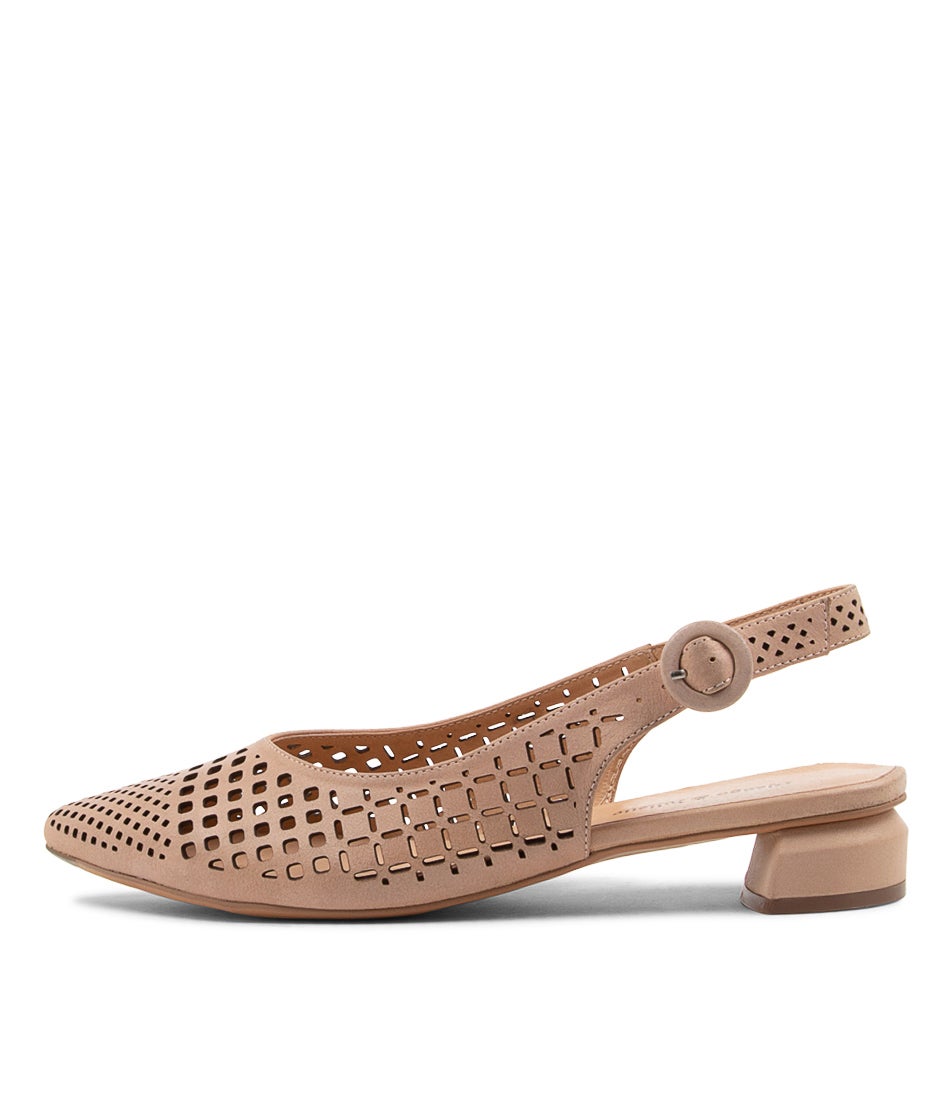Fabbi Nude Leather Flat Shoes Fabbi Nude Leather Flat Shoes