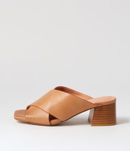 FABRICATE DJ DK TAN LEATHER
