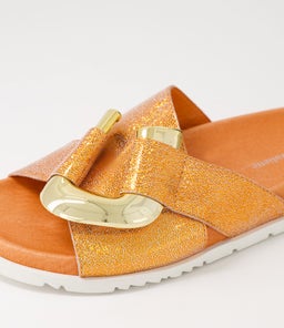 TAAVI DJ ORANGE GLAM LEATHER