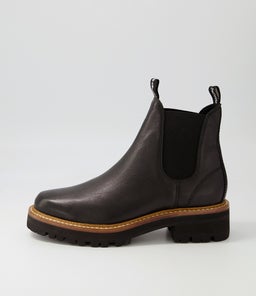 FEMI DJ BLACK TUMBLE LEATHER