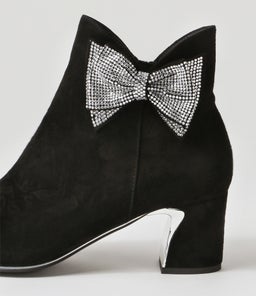 JEYA DJ BLACK SILVER SUEDE JEWELS