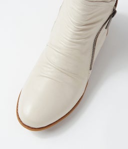 RENU DJ ALMOND LEATHER