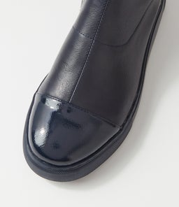 YIGGY DJ NAVY NAVY PATENT STRETCH SMOOTH
