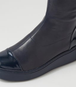 YIGGY DJ NAVY NAVY PATENT STRETCH SMOOTH