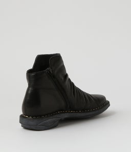 RARAR DJ BLACK LEATHER
