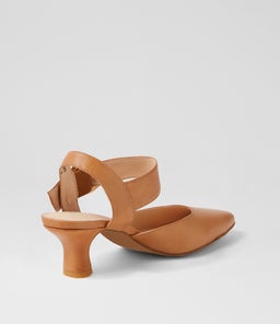 CARIS DJ TAN LEATHER