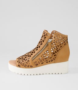 OLIZZI DJ DK TAN WHITE SOLE LEATHER
