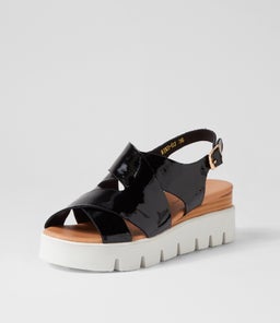 RIKU DJ BLACK NATURAL&WHITE PATENT SOLE