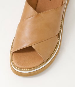 SASI DJ TAN LEATHER