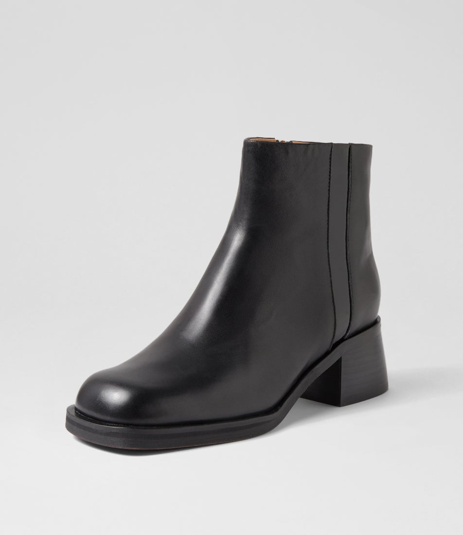 Emre-Dj-Black-Leather-Patent