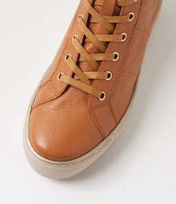 FISSIO DJ DK TAN ALMOND SOLE LEATHER