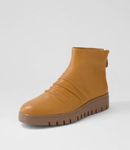 MARCHETA DJ DK TAN LT CHOC SOLE LEATHER