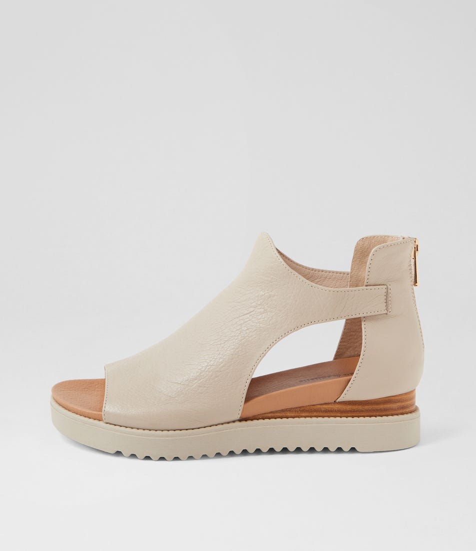Ambatto Almond Leather Sandals Ambatto Almond Leather Sandals