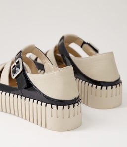 BAYTOWN DJ BLACK ALMOND PATENT LEATHER