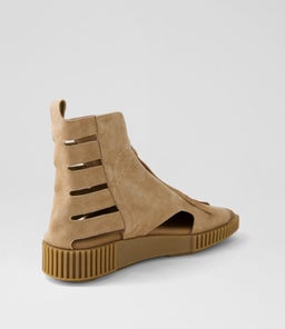 IDAHO DJ LT CHOC LT CHOC SOLE SUEDE