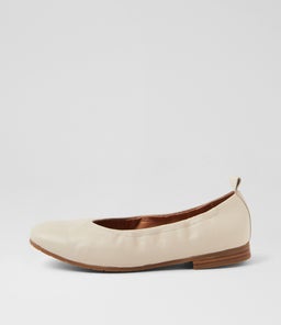 MOMLEY DJ MILK LEATHER