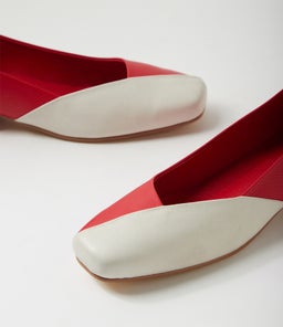 BAVARI DJ IVORY NEW RED LEATHER