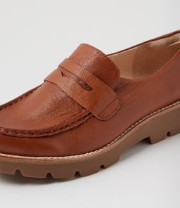 DORTE DJ DRAMBUIE CHOC SOLE LEATHER
