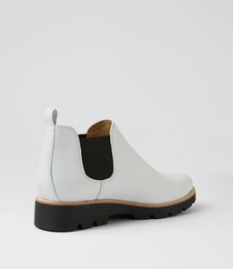 DRARIA DJ WINTER WHITE BLACK SOLE LEATHER