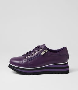 Eammes Purple Black Leather Lace Up Flats Eammes Purple Black Leather Lace Up Flats