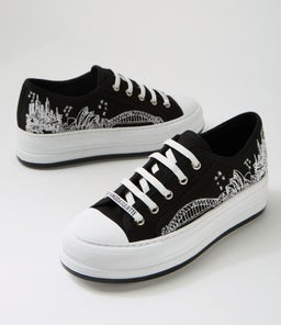 GILLERSY DJ BLACK WHITE CANVAS