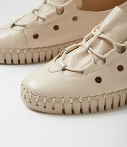 HAURA DJ MILK MILK SOLE LEATHER