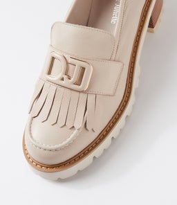MYKAH DJ VANILLA LEATHER