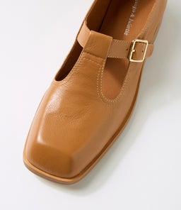 NUBIA DJ DK TAN LEATHER