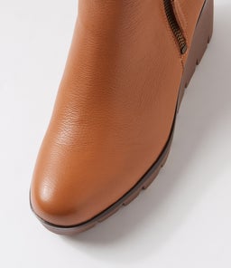 NULUXE DJ DK TAN LEATHER