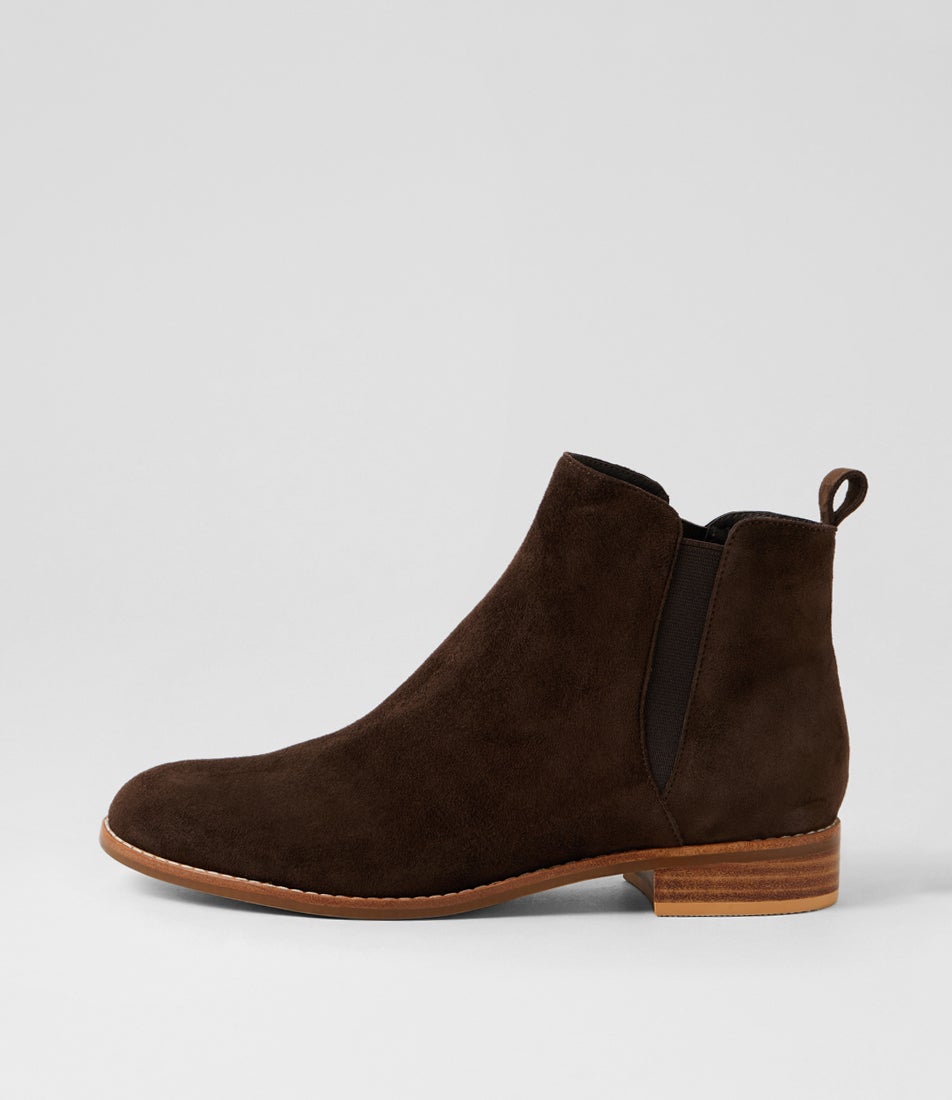 Nakta Choc Suede Chelsea Boots Nakta Choc Suede Chelsea Boots