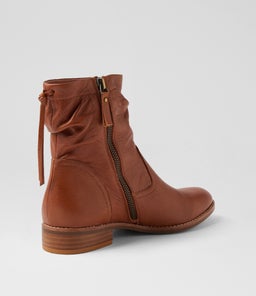 NEWELOS DJ DRAMBUIE LEATHER