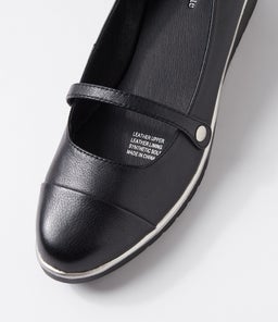 UHMY DJ BLACK LEATHER