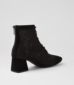 VLASKA DJ BLACK BLACK LACE SUEDE