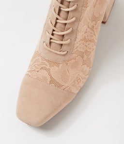VLASKA DJ NUDE NUDE LACE SUEDE