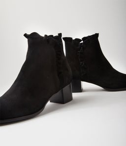 YEBBY DJ BLACK BLACK HEEL SUEDE