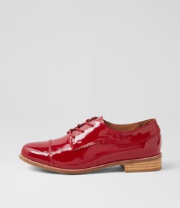 LEEZES DJ DK RED DK RED PATENT LEATHER