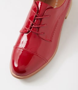 LEEZES DJ DK RED DK RED PATENT LEATHER