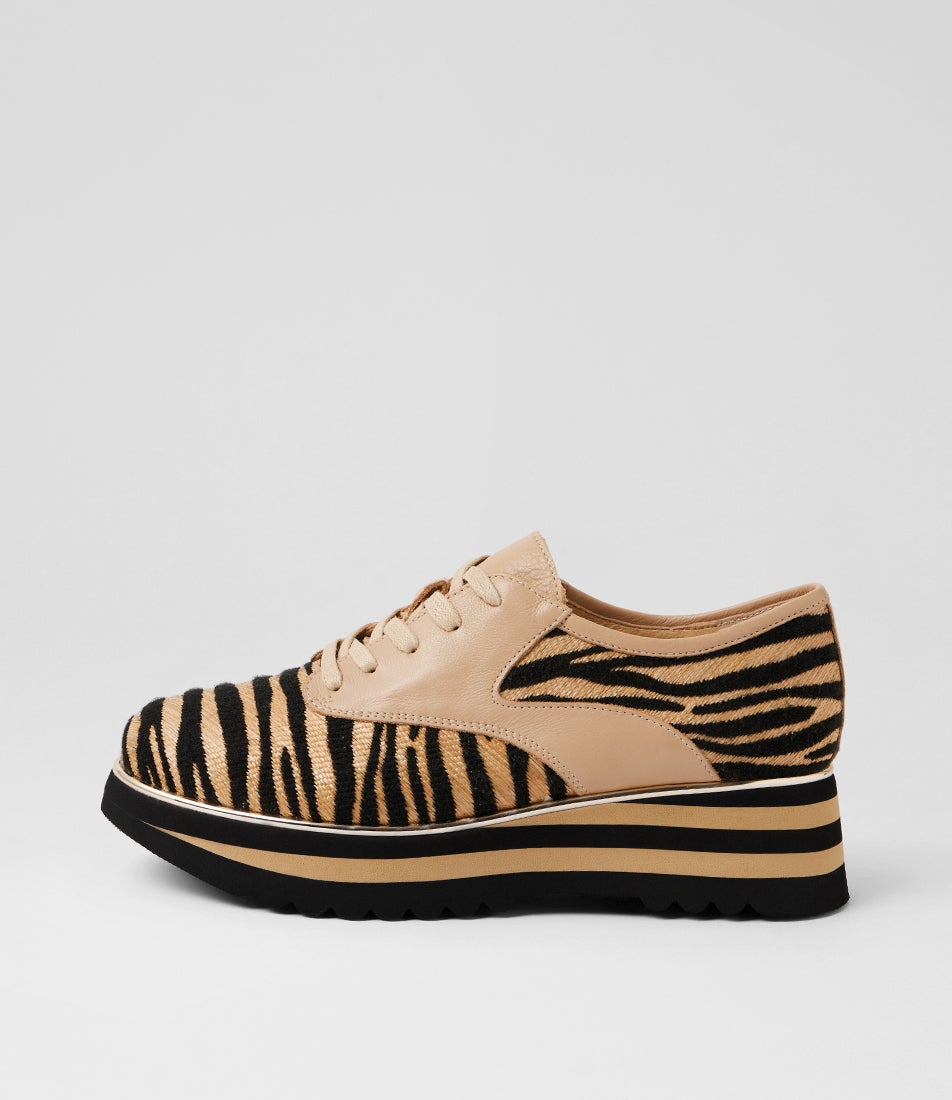 Endo Black Tan Zebra Camel Syn Raffia Leather Lace Up Flats