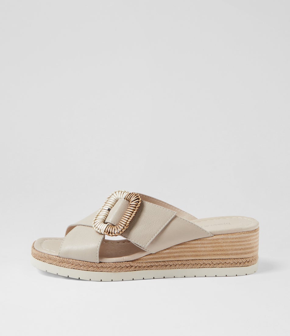 Iveta Almond Leather Sandals