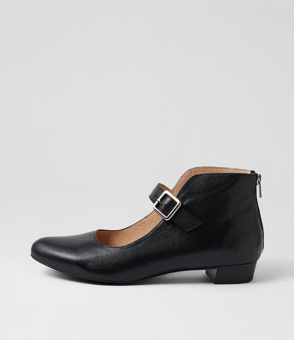 Erlands Black Leather Flat Shoes Erlands Black Leather Flat Shoes