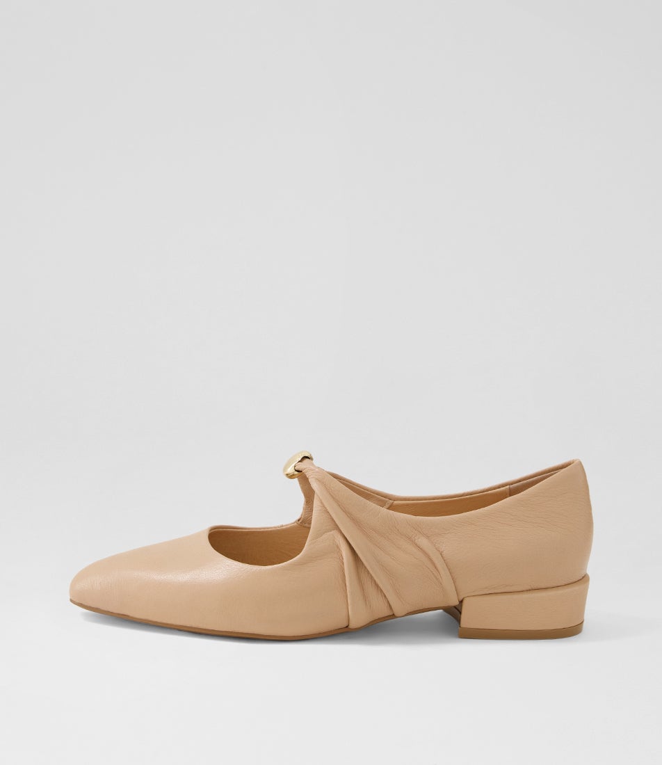 Estrela Cappuccino Leather Mary Janes