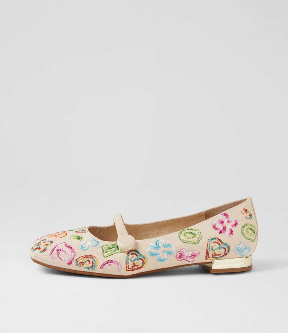 Flemming Cream Embroidery Fabric Flat Shoes Flemming Cream Embroidery Fabric Flat Shoes