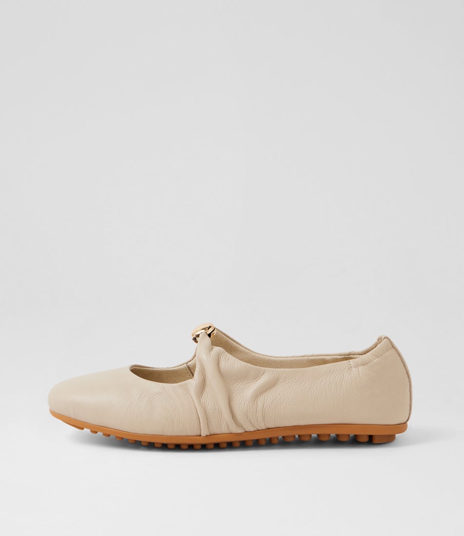 Bresta Almond Leather Flat Shoes
