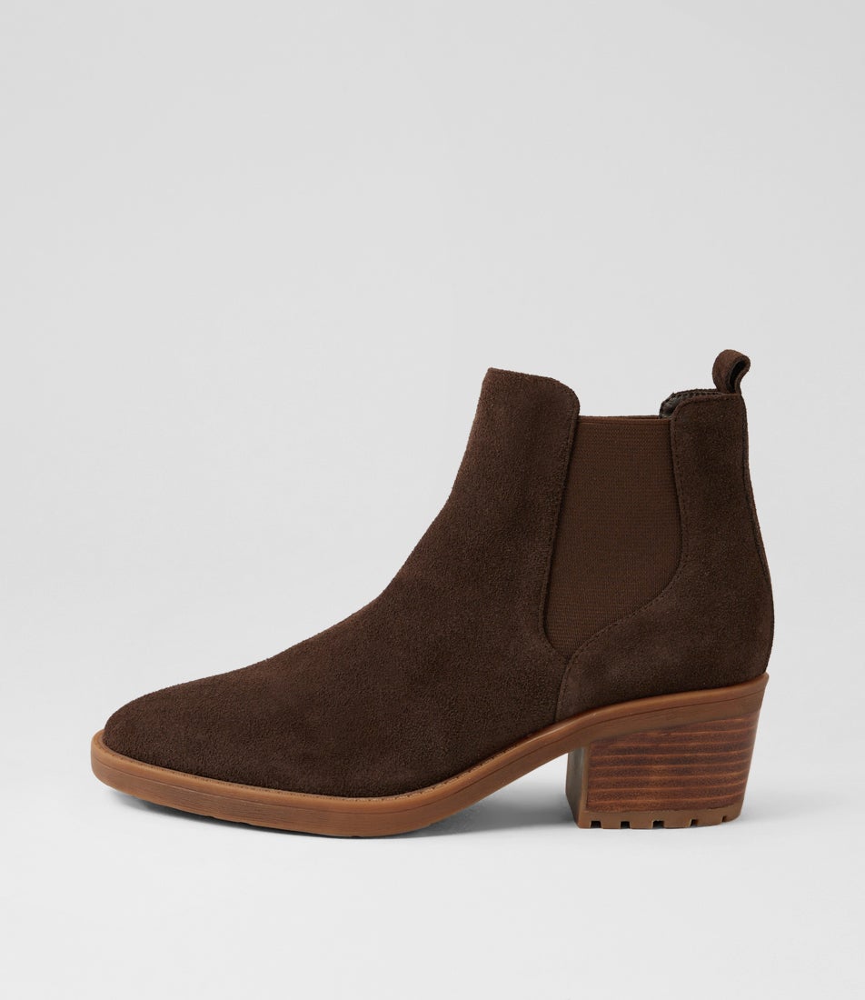 Landyn Choc Suede Chelsea Boots