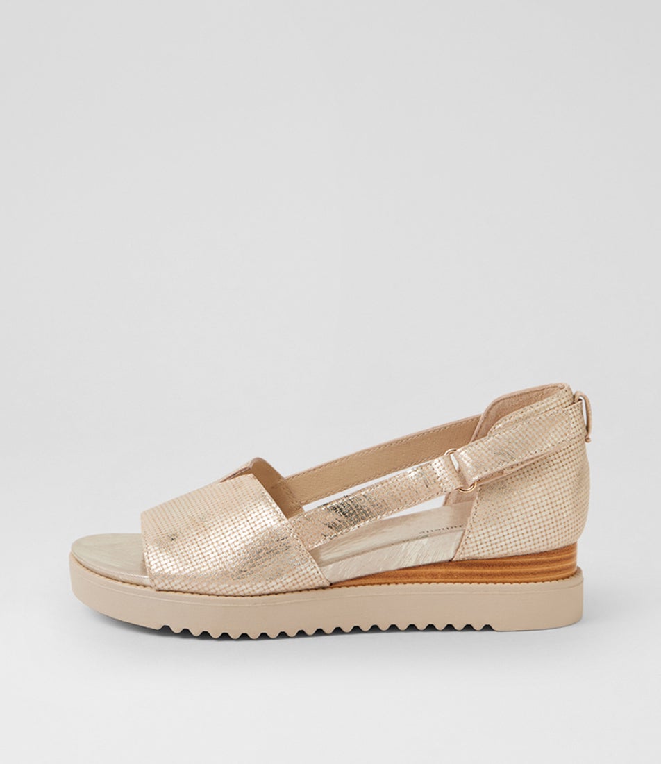 Ayah Pale Gold Almond Cut Leather Sandals